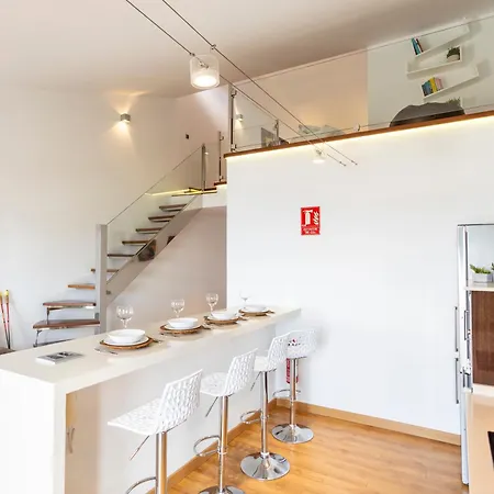 דירה Modern Sea Front In 1 *