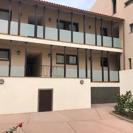 דירה Modern Sea Front In 1 *