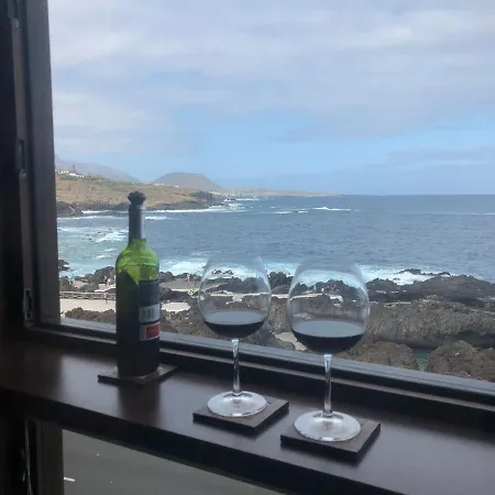 Modern Sea Front In 1 דירה *